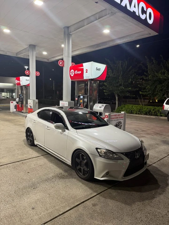 2008 Lexus IS 2nd Gen - Image 6 of 6