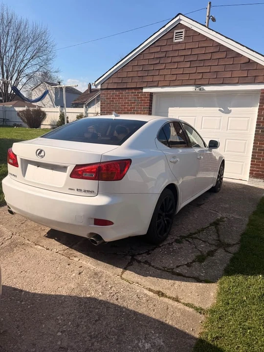 2008 Lexus IS 2nd Gen - Image 4 of 7