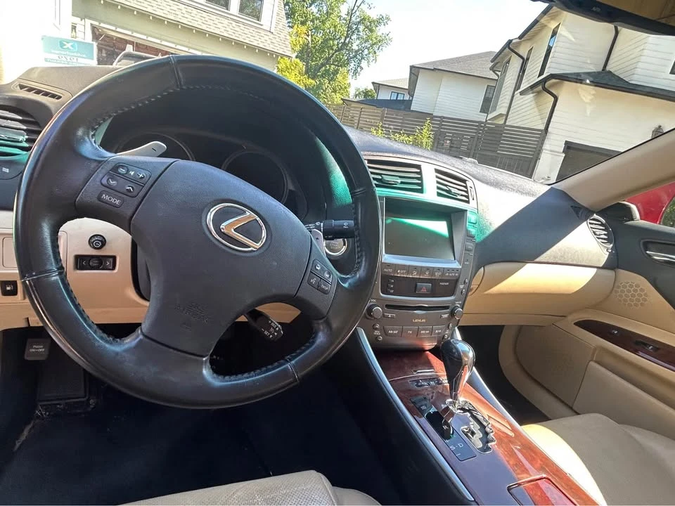 2008 Lexus IS 2nd Gen - Image 17 of 20