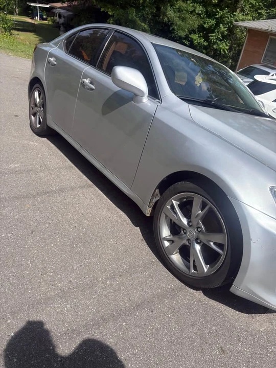 2008 Lexus IS 2nd Gen - Image 3 of 4