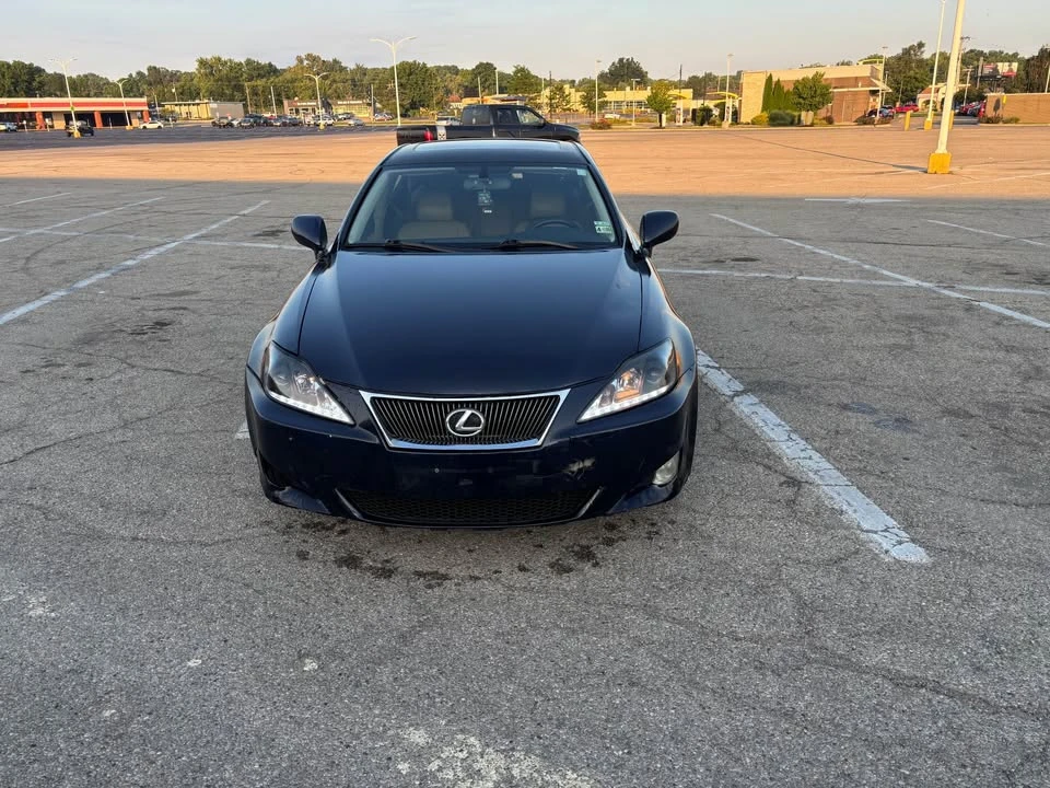 2008 Lexus IS 2nd Gen - Image 2 of 4