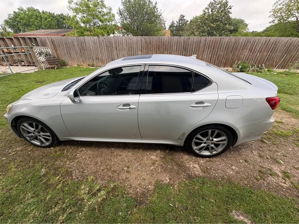 2008 Lexus IS 2nd Gen - Image 3 of 8