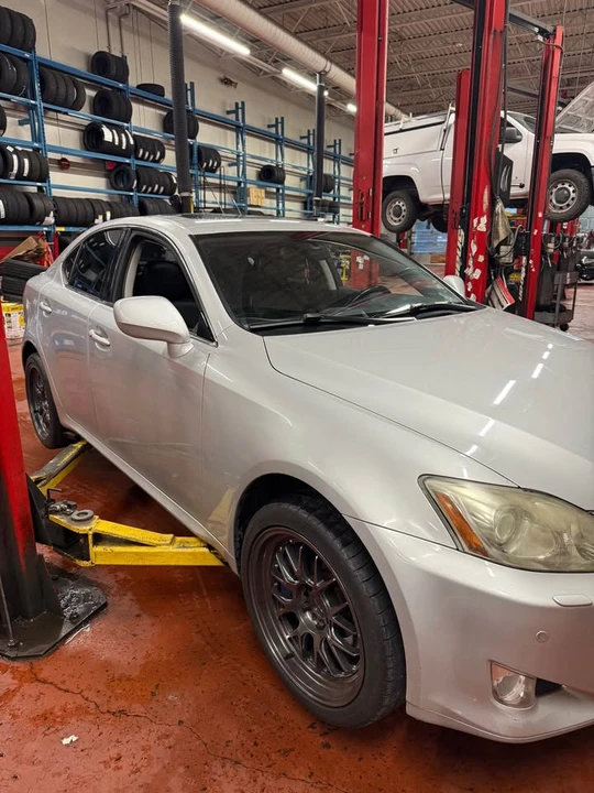 2008 Lexus IS 2nd Gen - Image 2 of 10