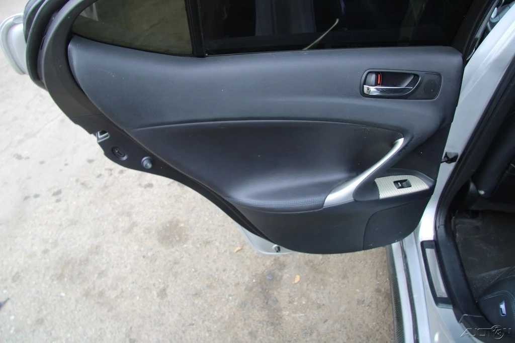 2008 Lexus IS 2nd Gen - Image 17 of 21