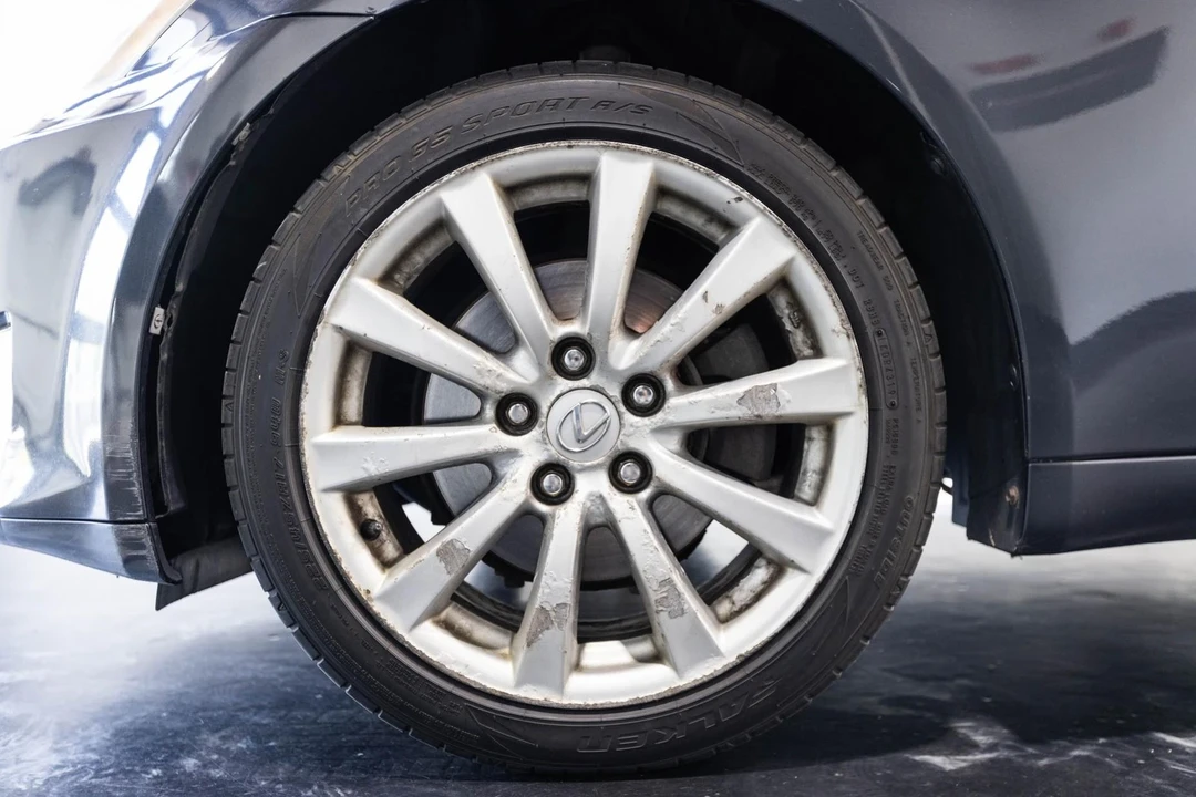 2008 Lexus IS 2nd Gen - Image 5 of 12