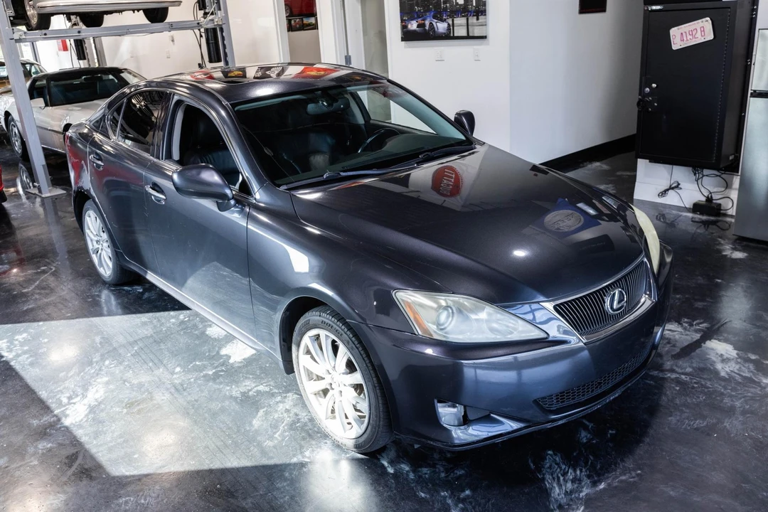 2008 Lexus IS 2nd Gen - Image 20 of 21