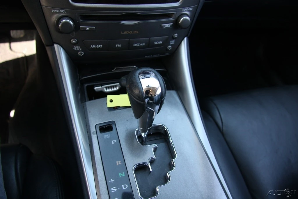 2008 Lexus IS 2nd Gen - Image 20 of 21
