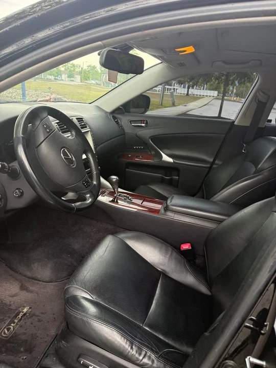 2008 Lexus IS 2nd Gen - Image 6 of 7