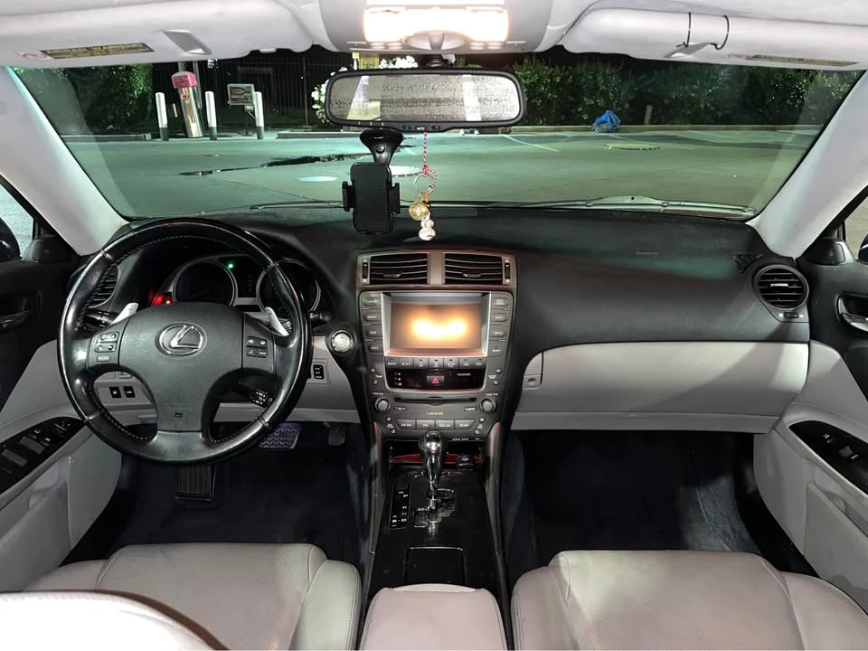 2008 Lexus IS 2nd Gen - Image 8 of 10