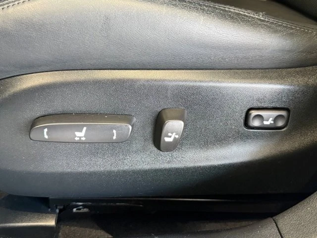 2008 Lexus IS 2nd Gen - Image 21 of 31