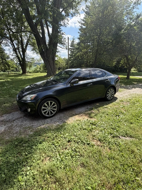 2008 Lexus IS 2nd Gen - Image 4 of 7