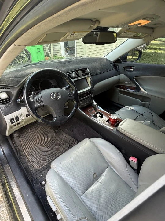 2008 Lexus IS 2nd Gen - Image 6 of 7