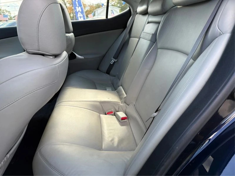 2008 Lexus IS 2nd Gen - Image 10 of 12