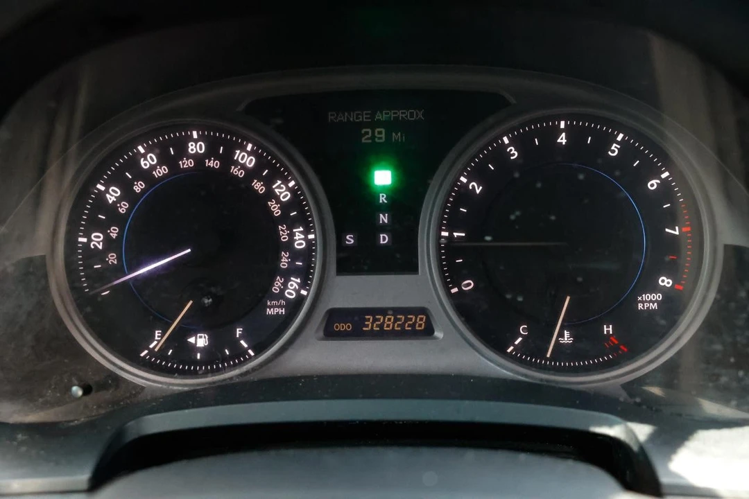2008 Lexus IS 2nd Gen - Image 26 of 31