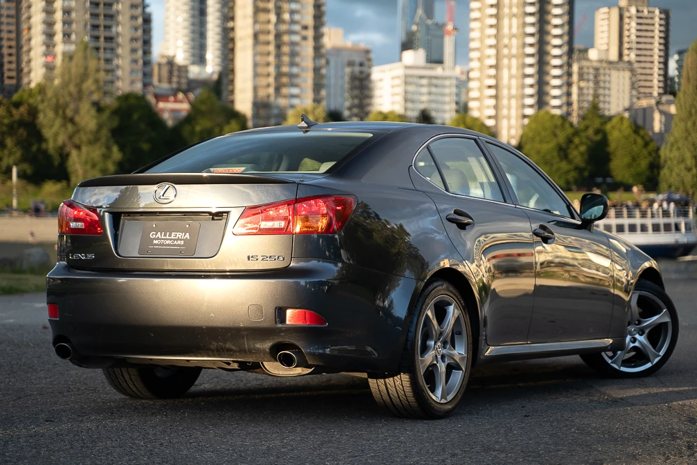 2008 Lexus IS 2nd Gen - Image 18 of 31