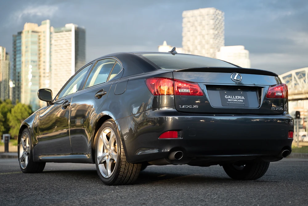 2008 Lexus IS 2nd Gen - Image 27 of 31