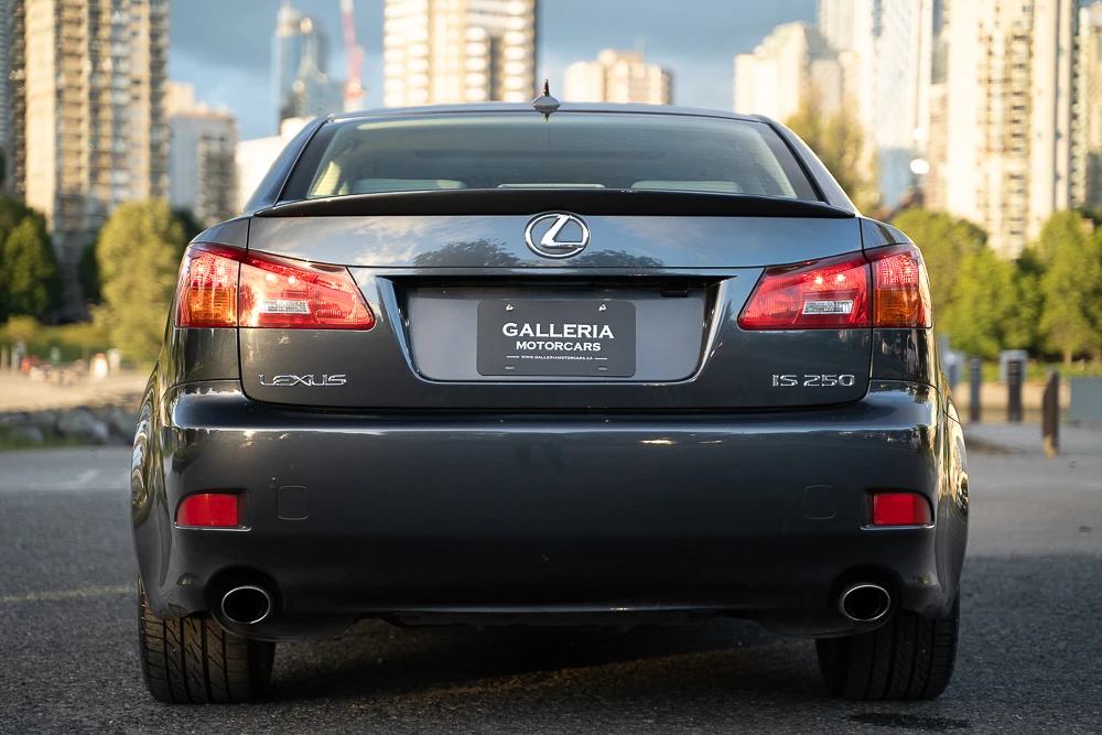 2008 Lexus IS 2nd Gen - Image 23 of 31