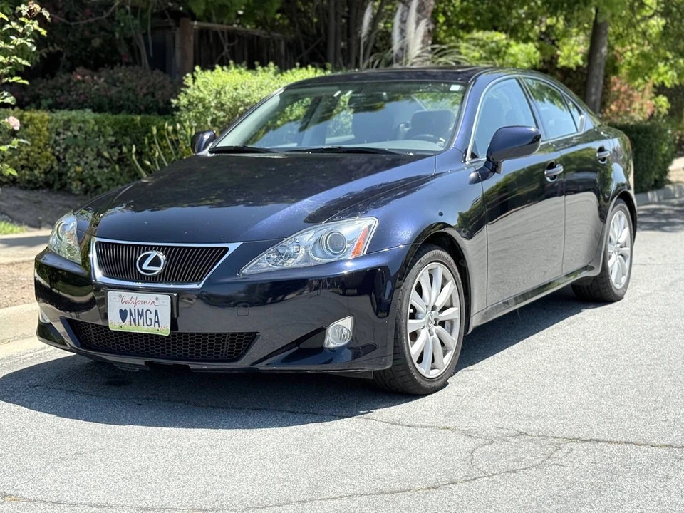 2008 Lexus IS 2nd Gen - Image 5 of 20