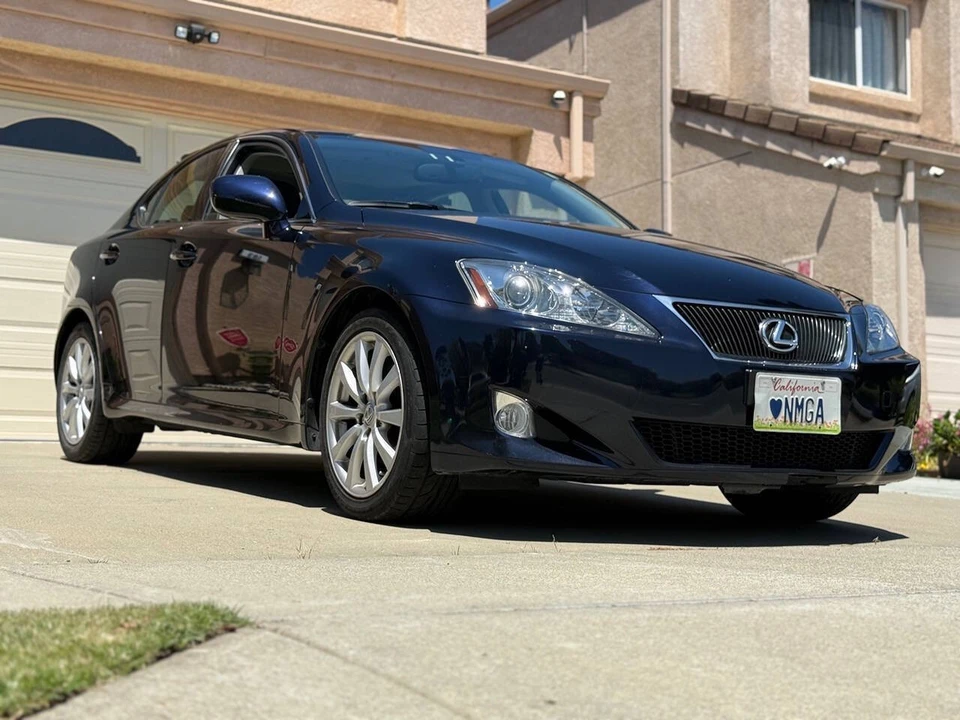 2008 Lexus IS 2nd Gen - Image 13 of 20