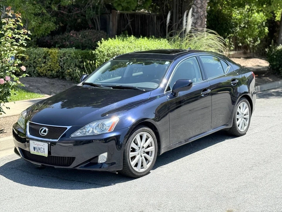 2008 Lexus IS 2nd Gen - Image 4 of 20
