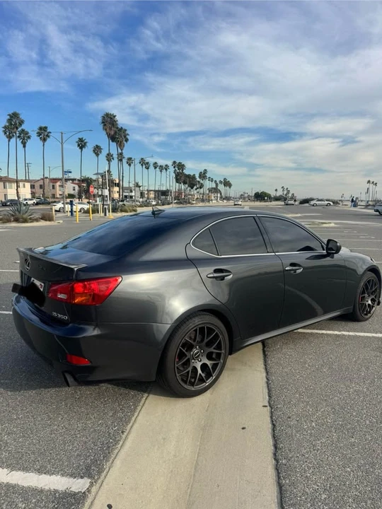 2008 Lexus IS 2nd Gen - Image 4 of 10