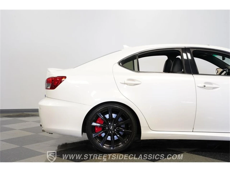 2008 Lexus IS F 2nd Gen - Image 28 of 31