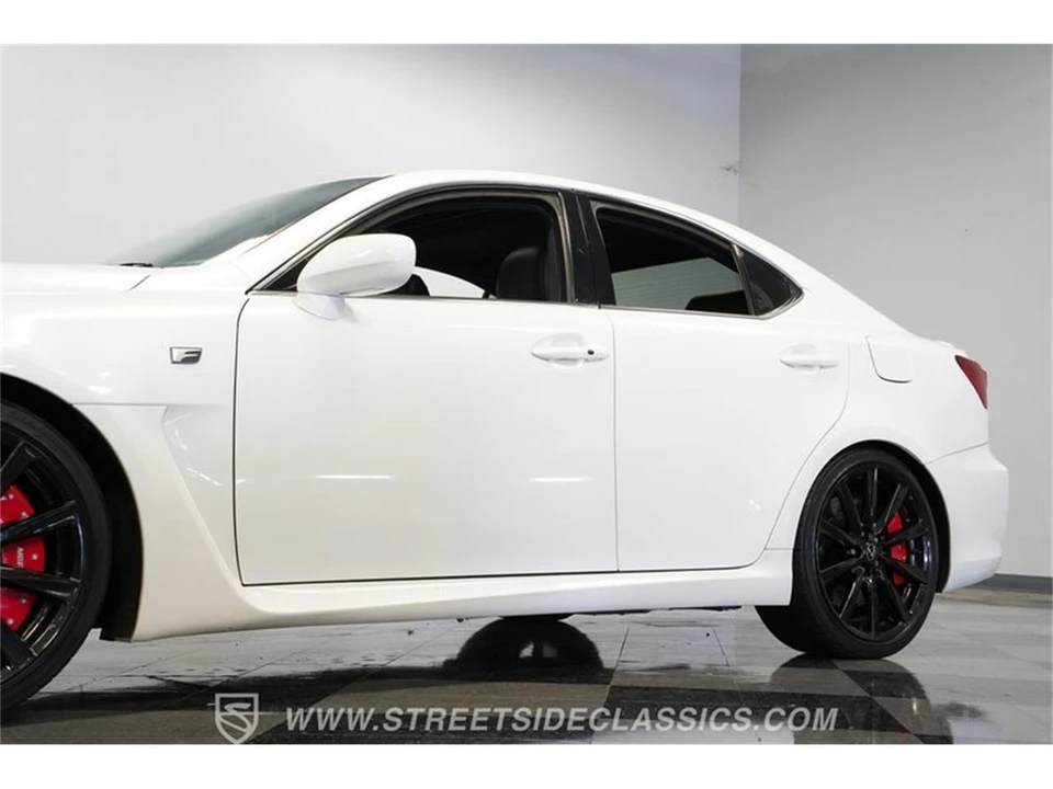 2008 Lexus IS F 2nd Gen - Image 21 of 31