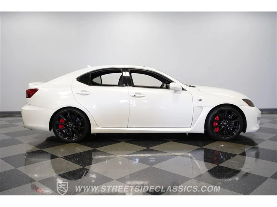 2008 Lexus IS F 2nd Gen - Image 13 of 31