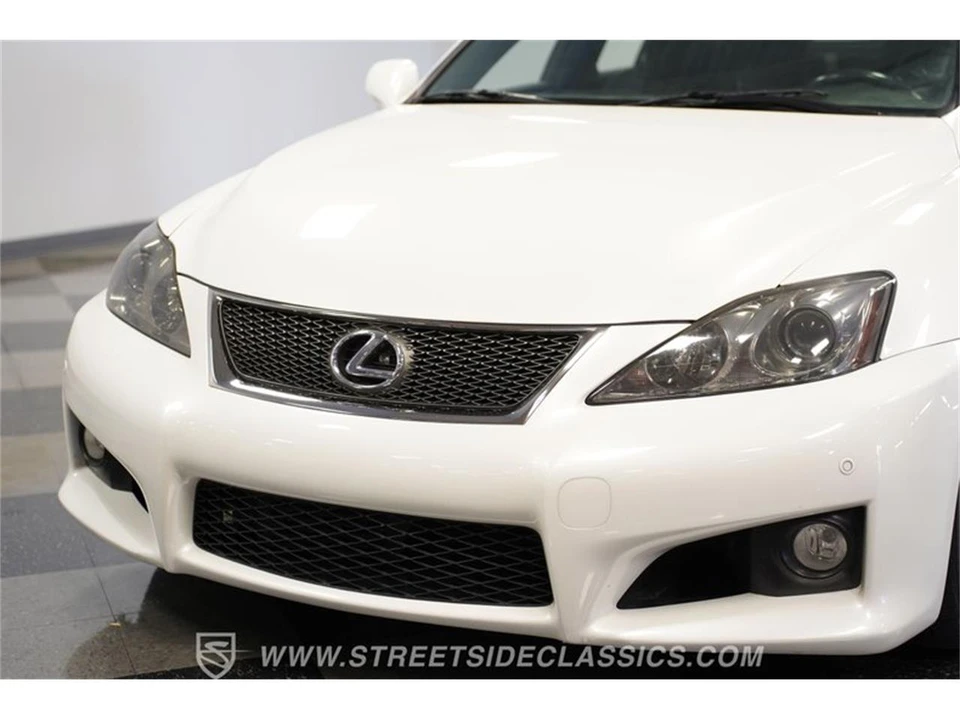 2008 Lexus IS F 2nd Gen - Image 18 of 31