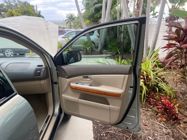 2008 Lexus RX 2nd Gen - Image 12 of 21