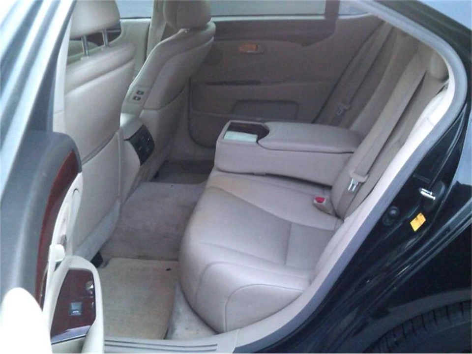 2008 Lexus LS 4th Gen - Image 11 of 17