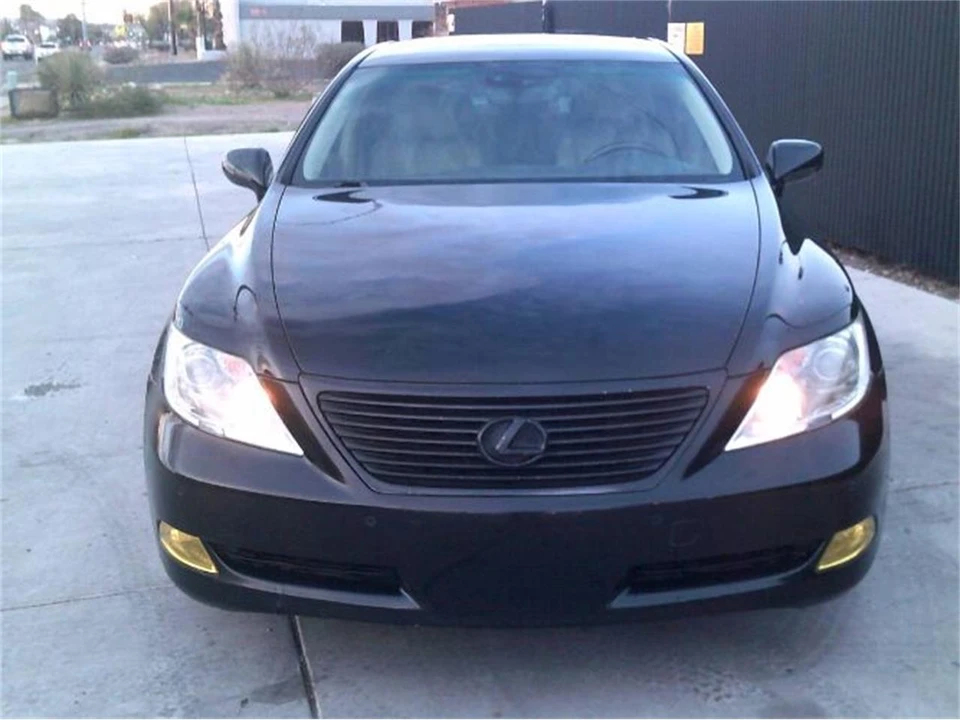 2008 Lexus LS 4th Gen - Image 15 of 17