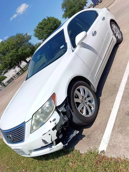 2008 Lexus LS 4th Gen - Image 5 of 12