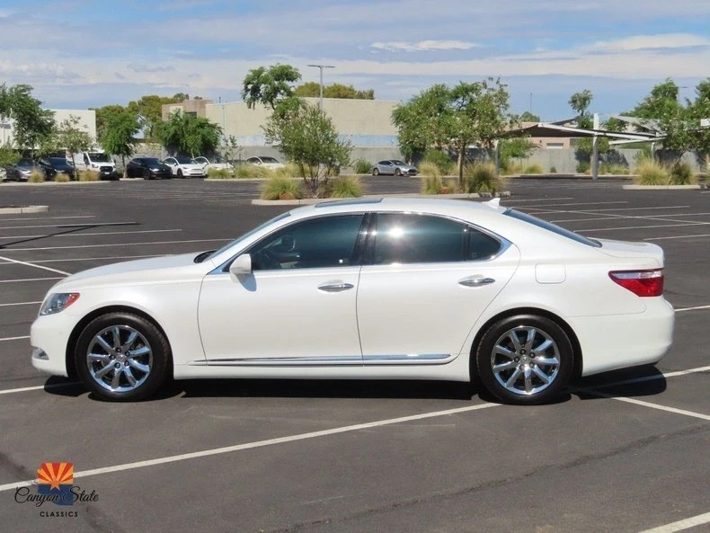 2008 Lexus LS 4th Gen - Image 10 of 10