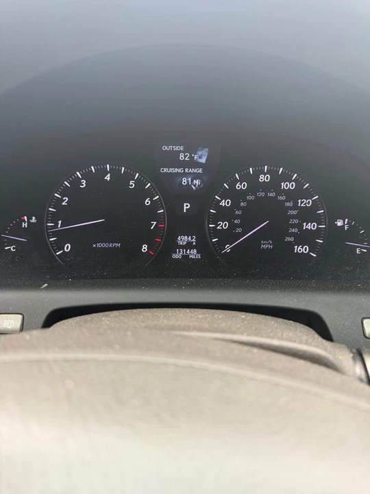 2008 Lexus LS 4th Gen - Image 15 of 17