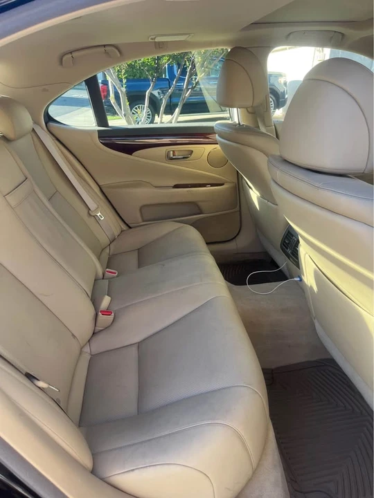 2008 Lexus LS 4th Gen - Image 8 of 10