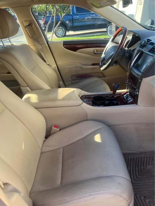 2008 Lexus LS 4th Gen - Image 7 of 10