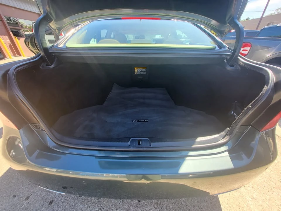 2008 Lexus LS 4th Gen - Image 9 of 15