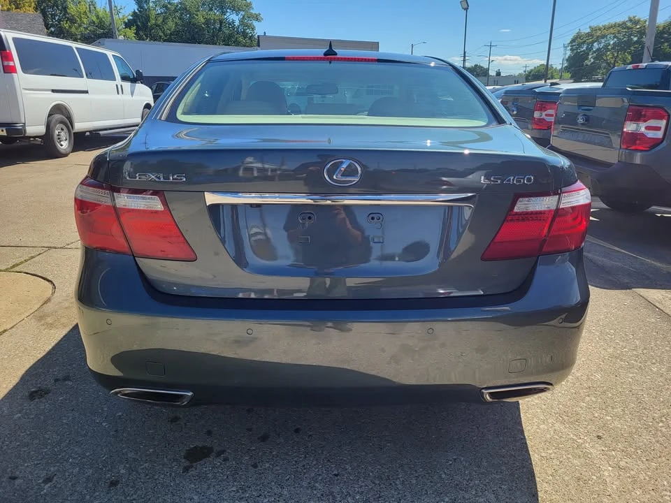 2008 Lexus LS 4th Gen - Image 5 of 15