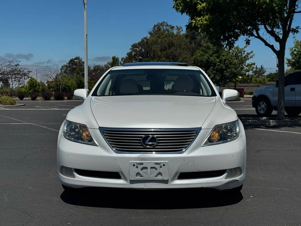 2008 Lexus LS 4th Gen - Image 2 of 14