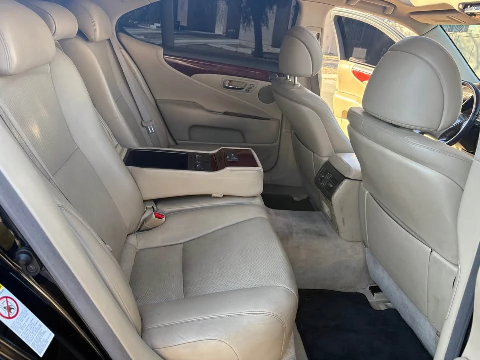 2008 Lexus LS 4th Gen - Image 8 of 11