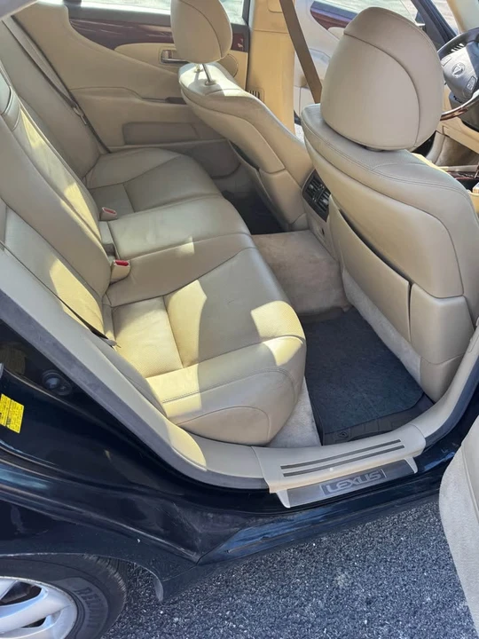 2008 Lexus LS 4th Gen - Image 7 of 15