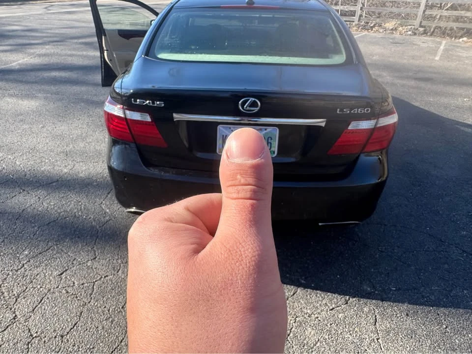 2008 Lexus LS 4th Gen - Image 10 of 15