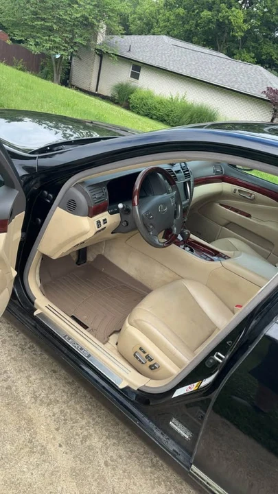 2008 Lexus LS 4th Gen - Image 4 of 15