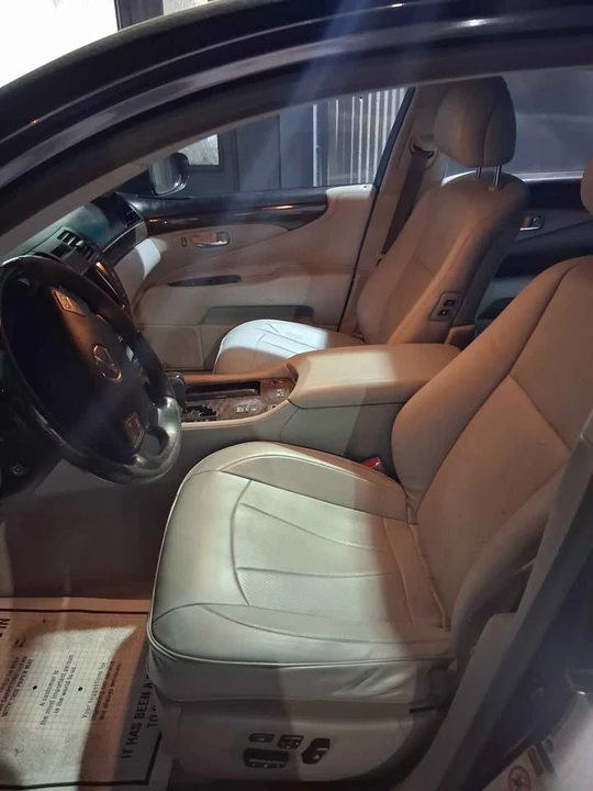 2008 Lexus LS 4th Gen - Image 15 of 16