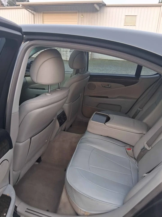 2008 Lexus LS 4th Gen - Image 8 of 16