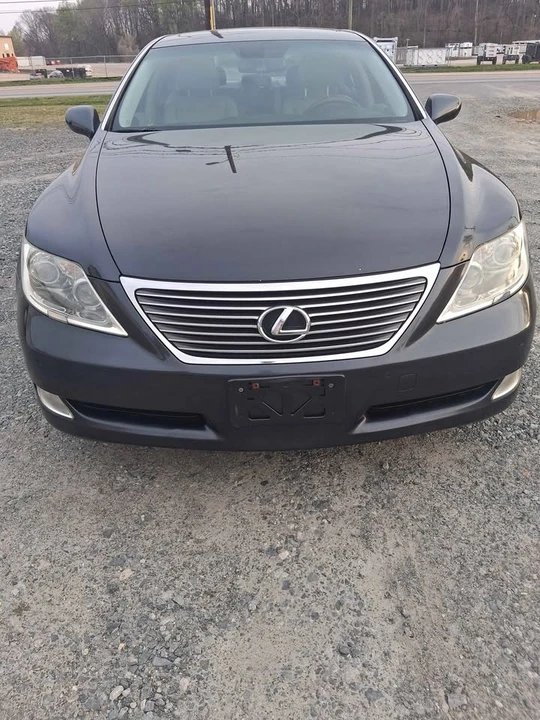 2008 Lexus LS 4th Gen - Image 3 of 16