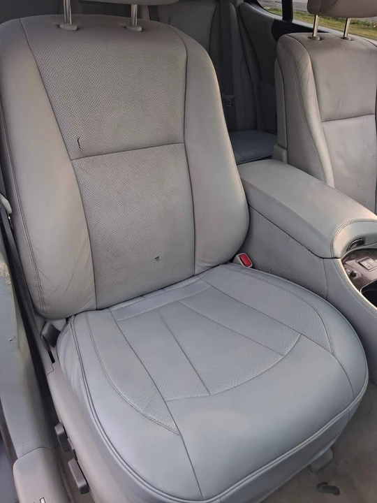 2008 Lexus LS 4th Gen - Image 9 of 16