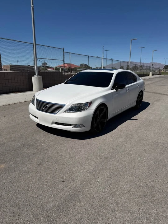2008 Lexus LS 4th Gen - Image 6 of 12