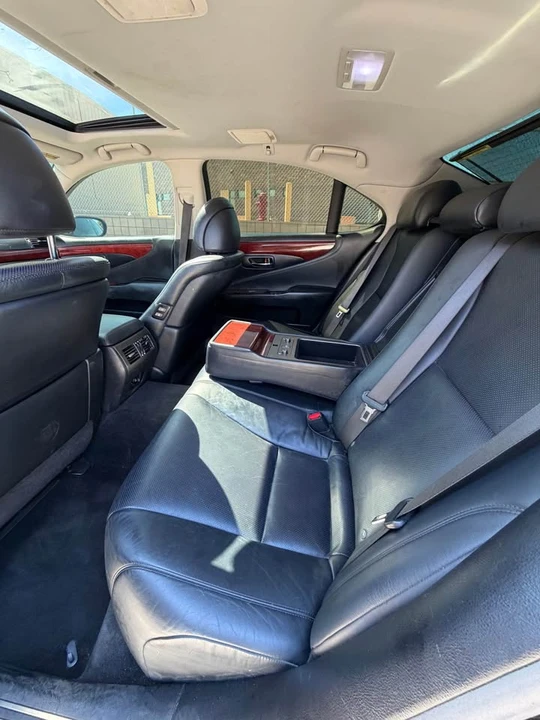 2008 Lexus LS 4th Gen - Image 11 of 12